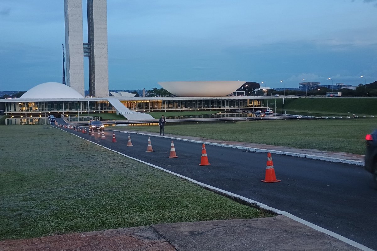 Homenagem aos Filhos de Gandhy e ajuda ao Rio Grande do Sul; confira agenda da Câmara e Senado 
