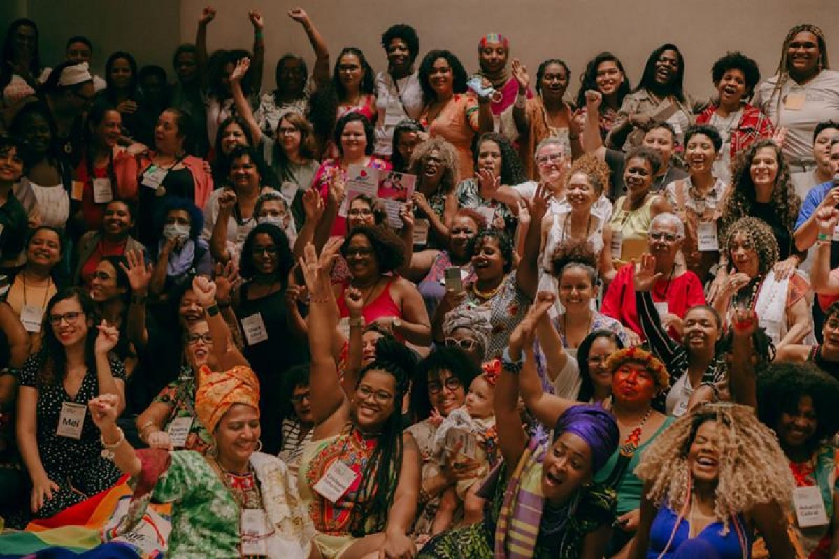 ELAS+ lança a 8ª edição do Edital Mulheres em Movimento com doação de R$ 3 milhões para projetos liderados por mulheres e pessoas trans