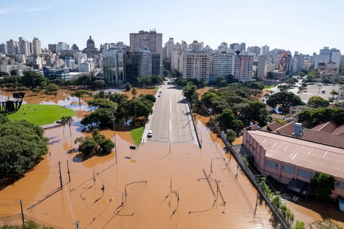 Tragédia com as enchentes no Rio Grande do Sul soma 151 mortos