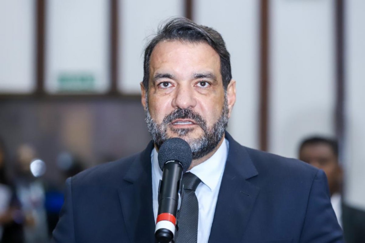 Alan Sanches apresenta emenda com 10% de reajuste para servidores; governo propõe 4%