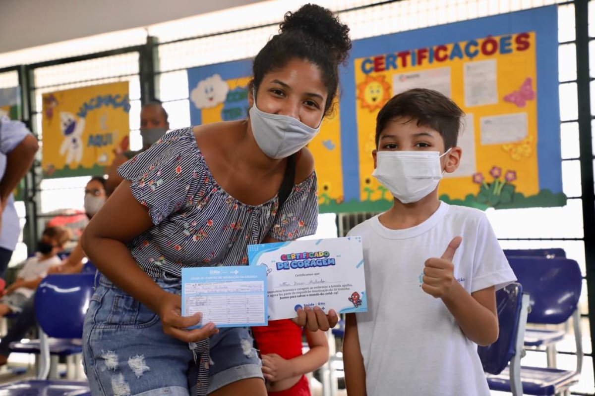 Senado aprova projeto que prevê vacinação em escolas públicas