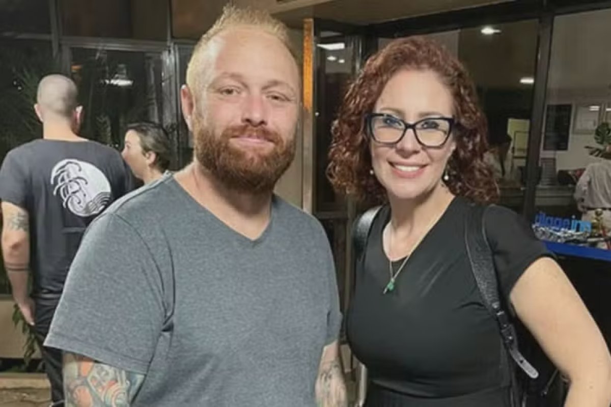 Defesa de Zambelli solicita acesso a celulares dela e do hacker para fazer perícia particular