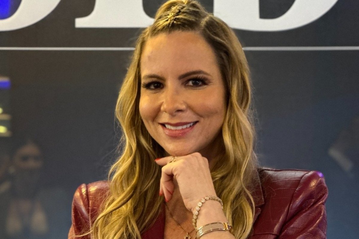 Ana Cristina Batalha participa do maior congresso de ginecologia regenerativa da América Latina! 