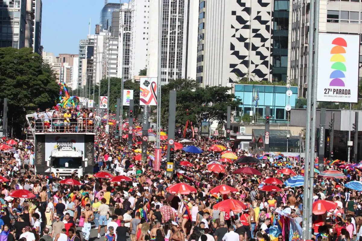 28ª parada LGBT+ 2024 é realizada neste domingo (2)