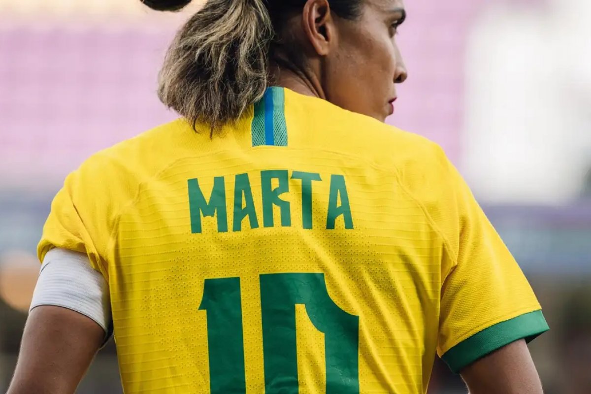 Com 'brilho nos olhos', Marta amplia artilharia e sonha com Copa de 2027