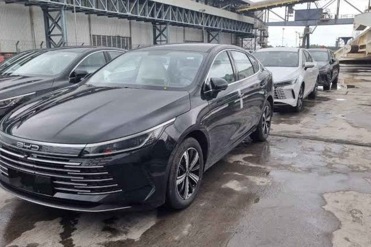 BYD alavanca exportações de carros em 267% no intervalo de um ano 