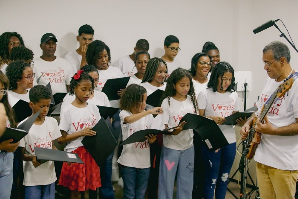 Coral Vozes da Vida abre II Conferência Estadual da Jovem Advocacia Baiana!  