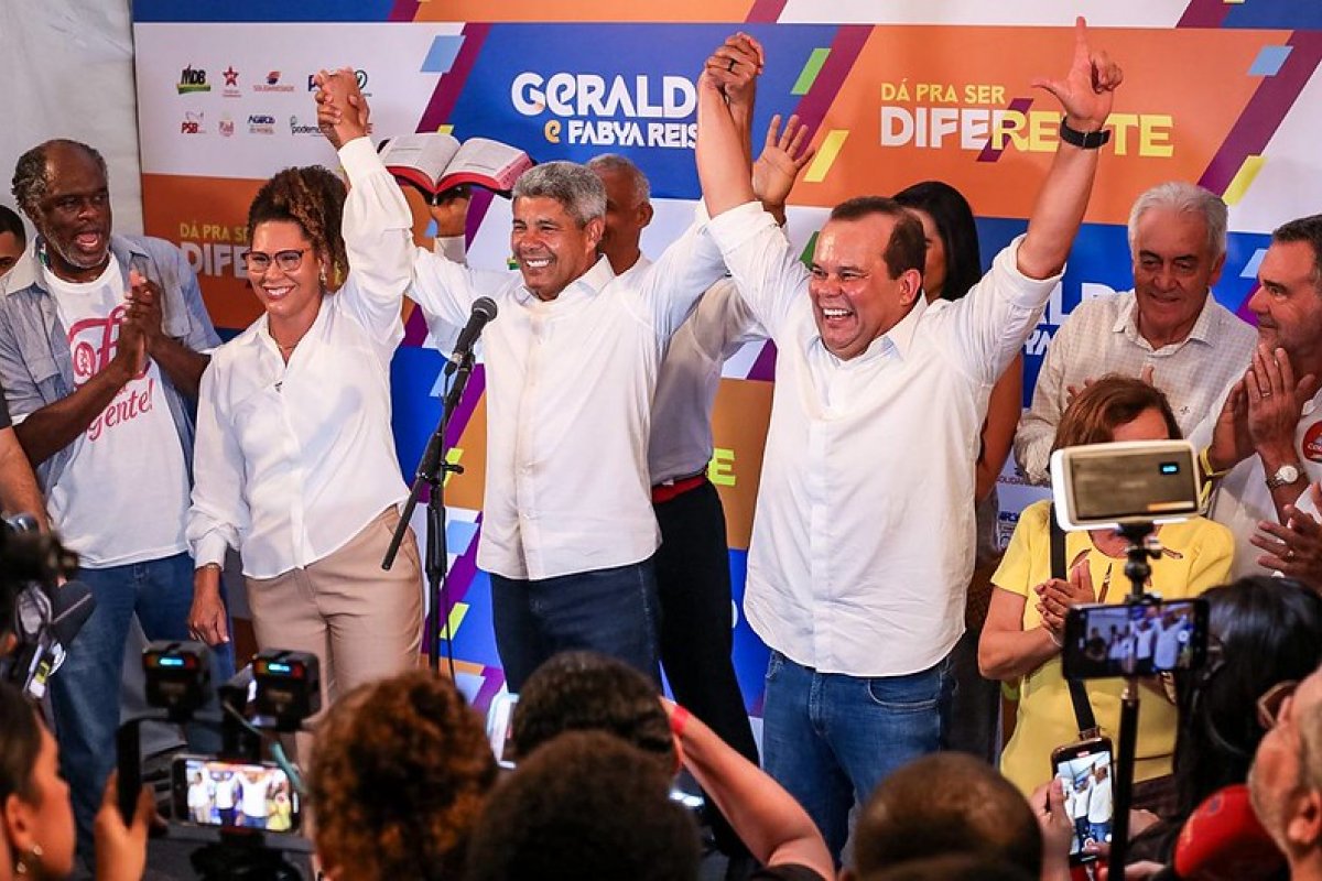 Vídeo: "Vamos à vitória", diz Geraldo Jr. durante lançamento de pré-campanha para prefeitura de Salvador