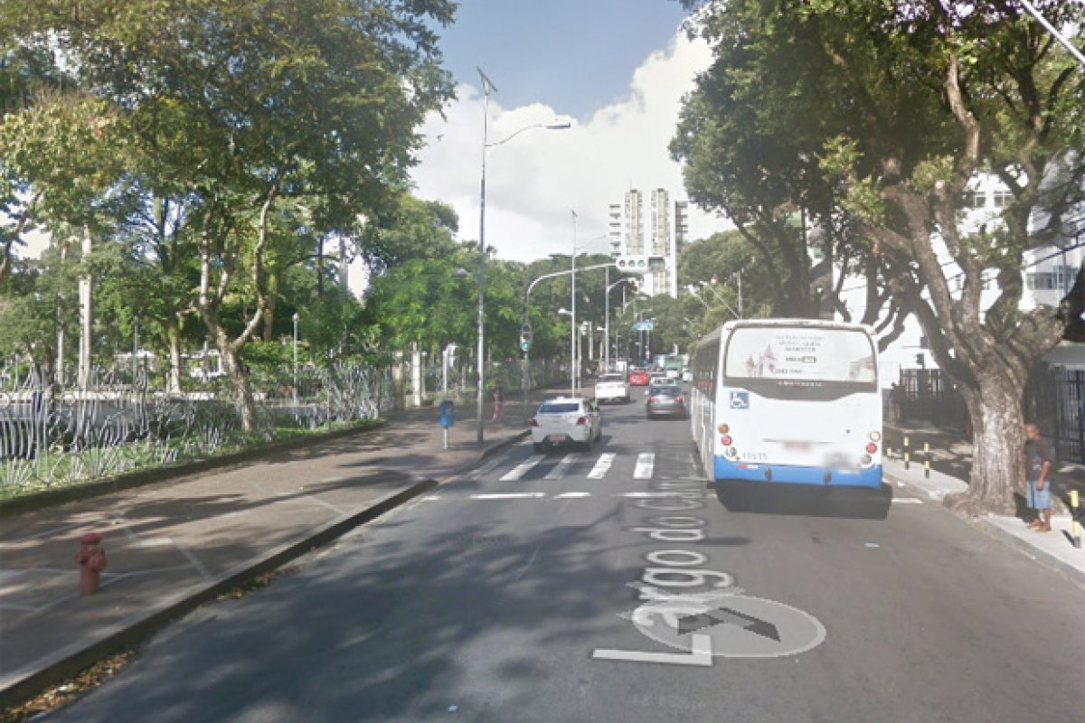 Eventos alteram tráfego de veículos em bairros de Salvador neste domingo (16)