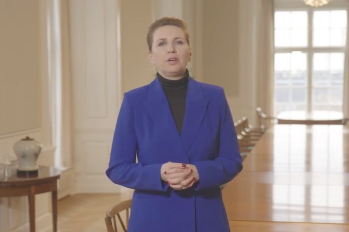 Primeira-ministra da Dinamarca é agredida em Copenhague