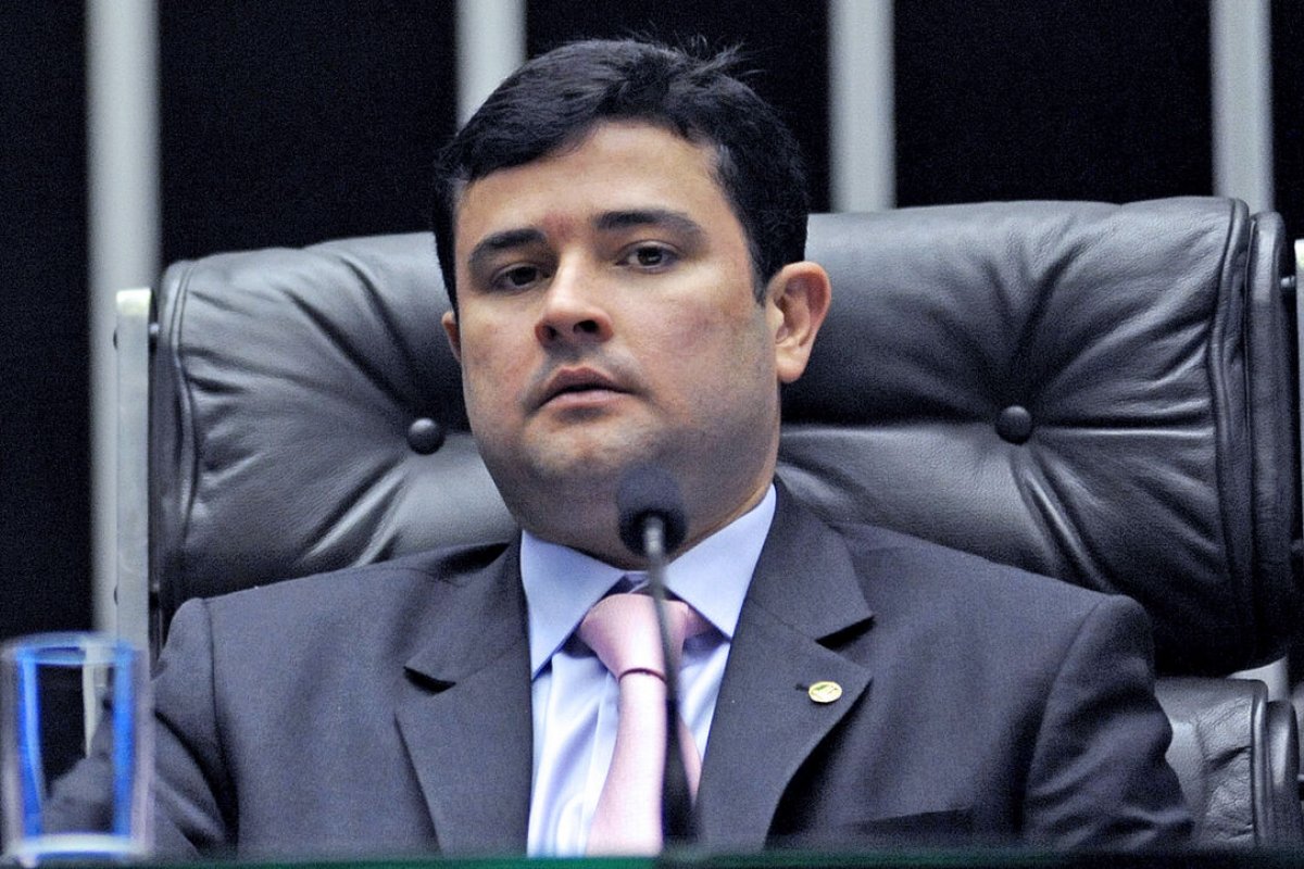 Após nove anos, Cármen Lúcia arquiva inquérito da Lava Jato contra deputado 