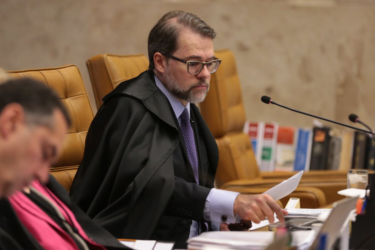 Toffoli marca julgamento sobre porte de drogas e frete rodoviário
