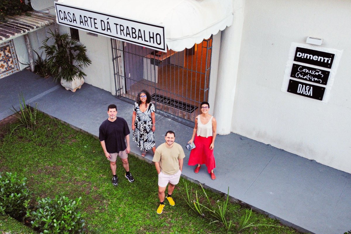 Dimenti celebra 25 anos com abertura de sua nova sede: a Casa Arte Dá Trabalho! 