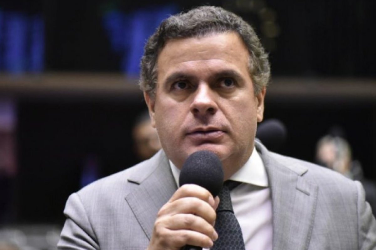 Deputado federal baiano pede reembolso por estadia em hotel de luxo no RJ