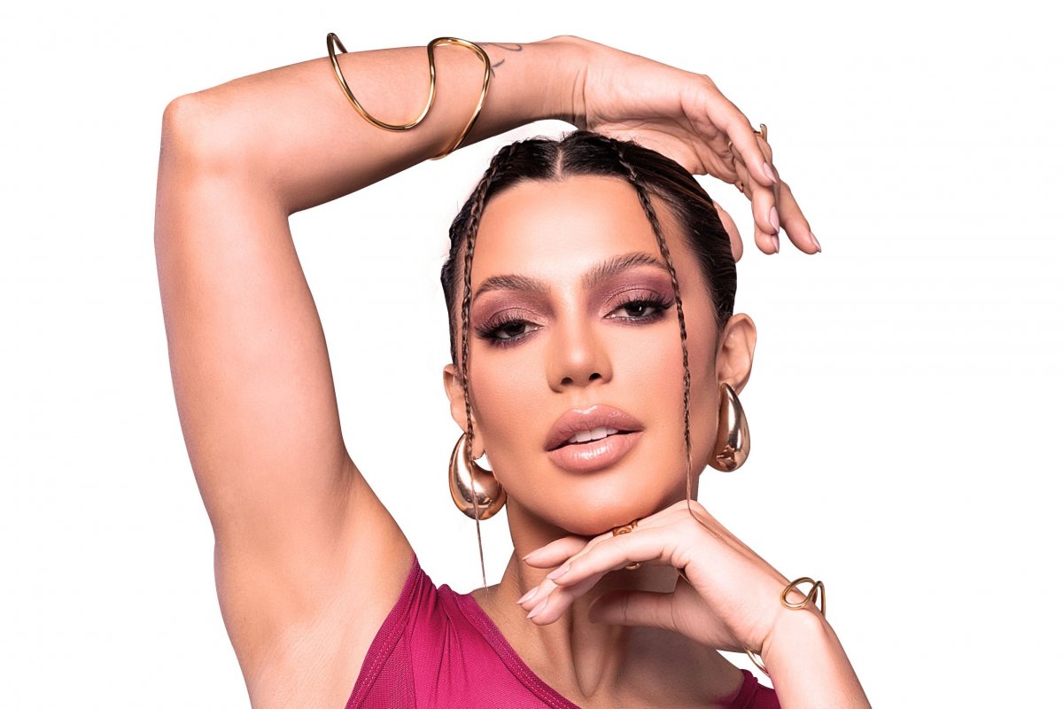 Vina lança primeiro single em carreira solo e aposta na canção ‘Beija Eu’! 