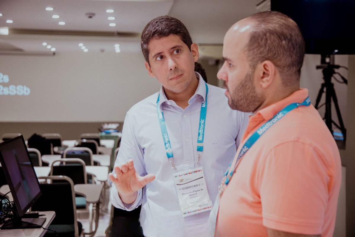 Ginecologista Alexandre Amaral participou de congresso médico em Curitiba! 