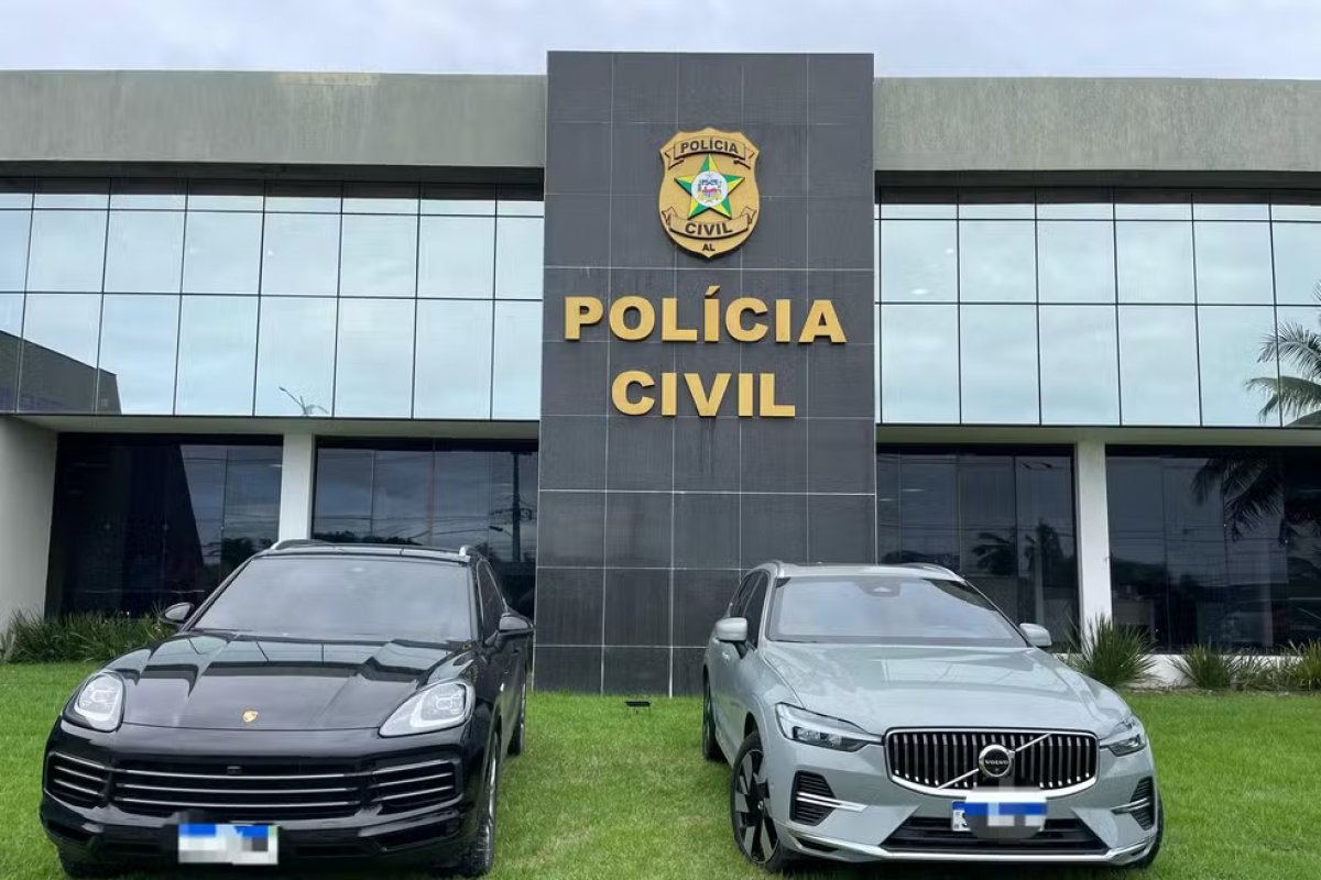 Jogo do Tigrinho: carros de luxo de quase R$ 5 mi são apreendidos em operação contra influencers