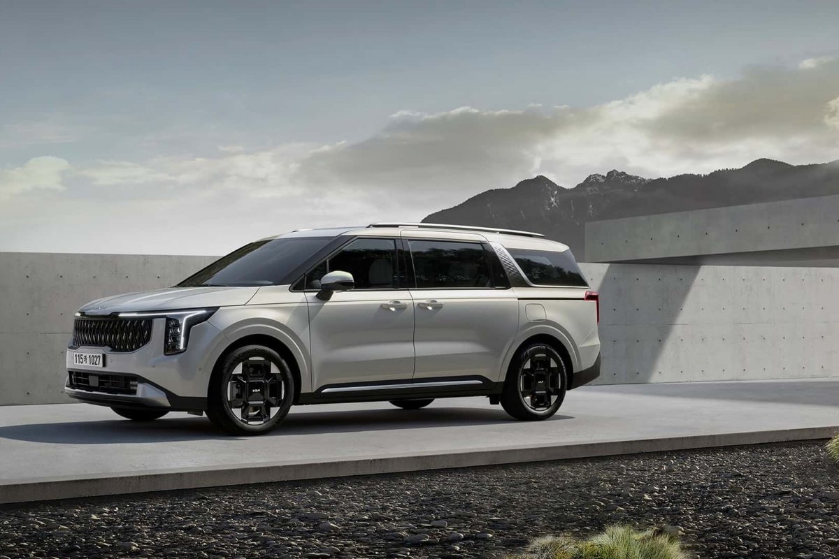 Kia Motors lança Carnival 2025 com visual polêmico 