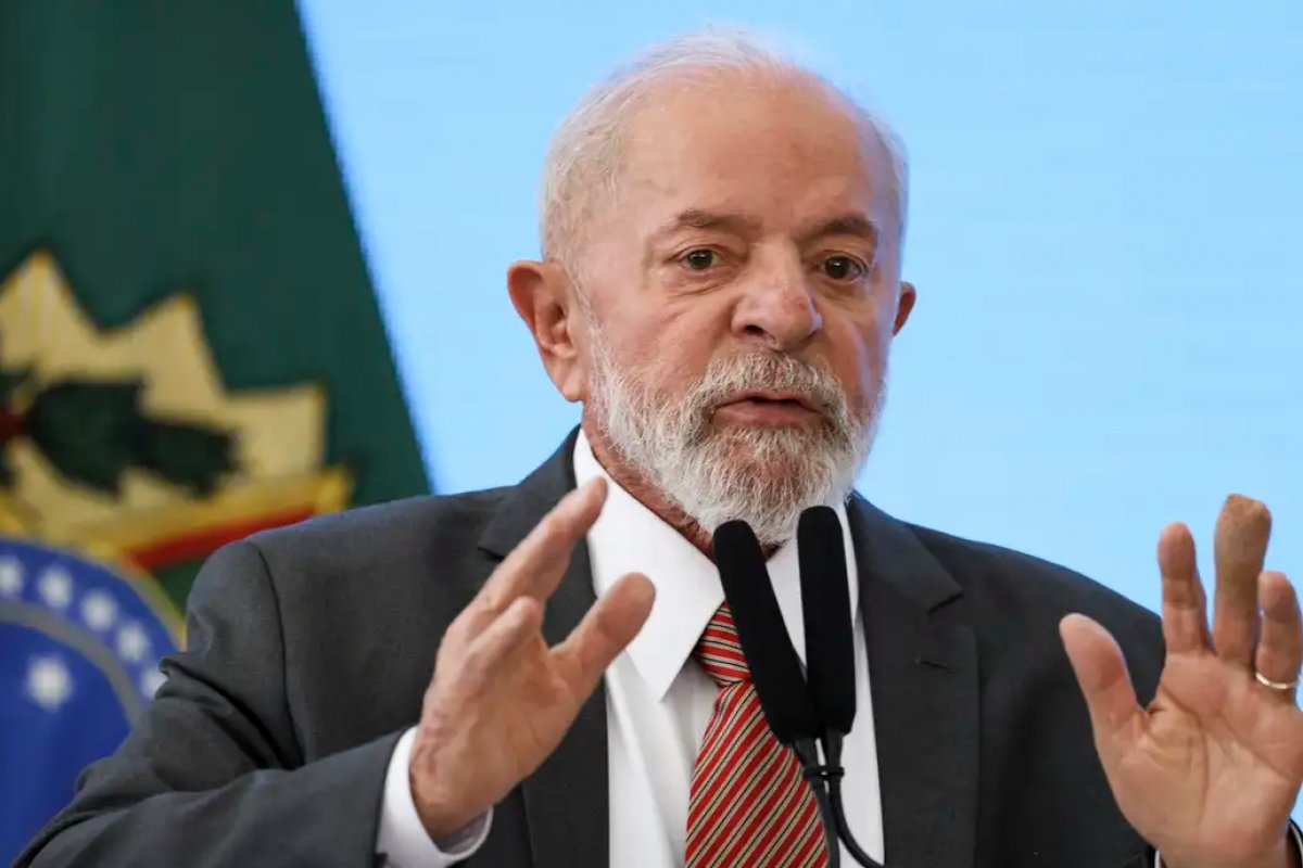 Lula afirma que tratar uso de maconha pelo Código Penal é um equívoco 