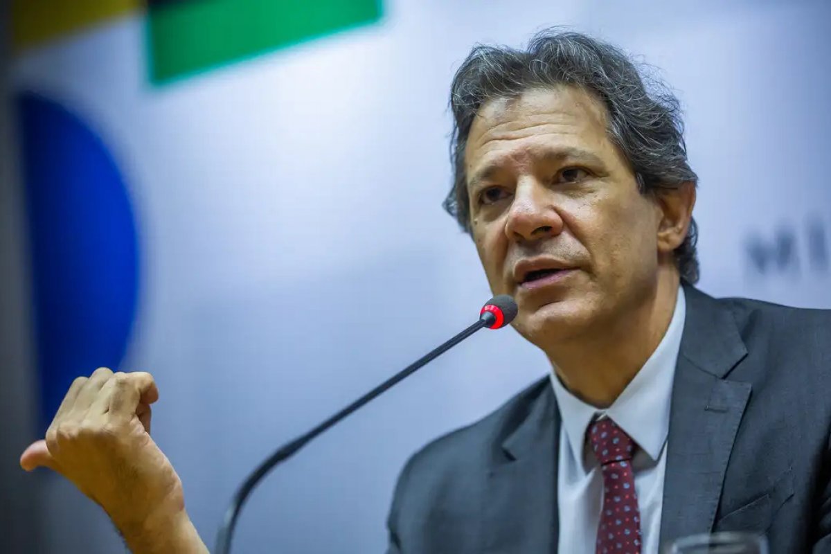 Governo vai editar MP da taxação das ‘blusinhas’ para 1º de agosto, diz Haddad