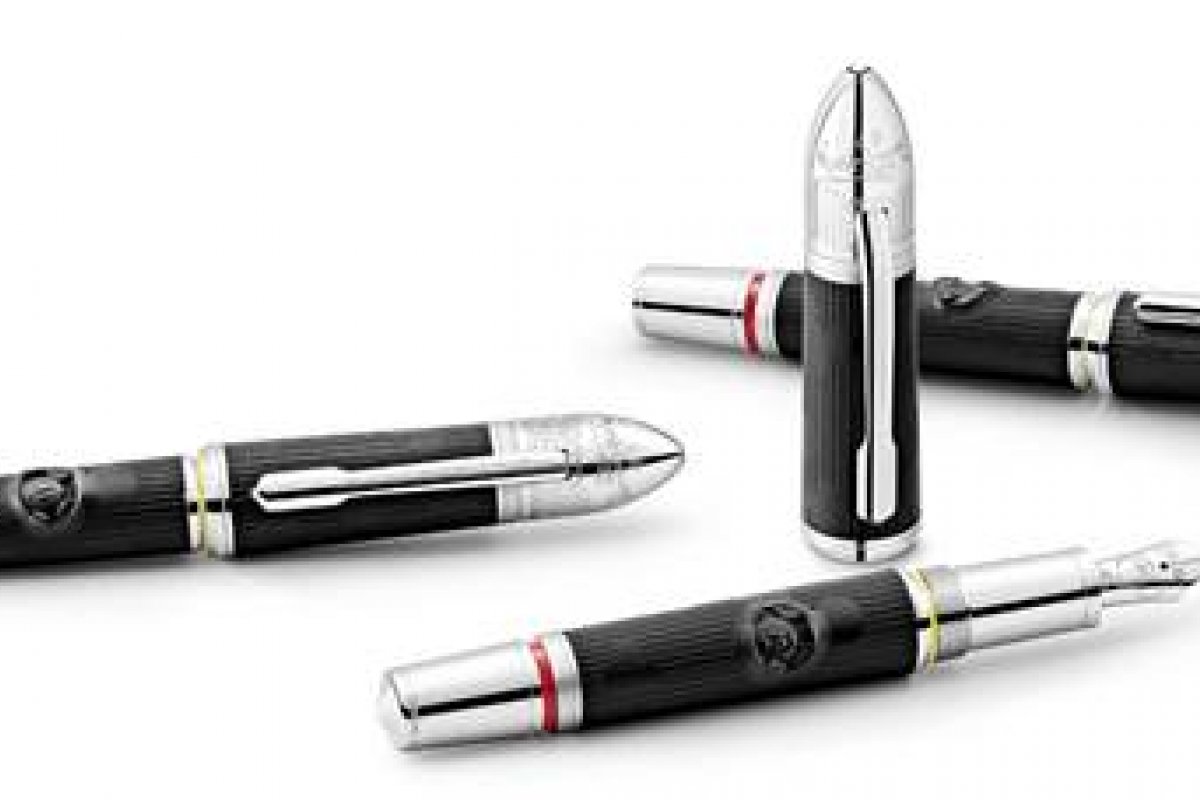 Walt Disney ganha homenagem da Montblanc   