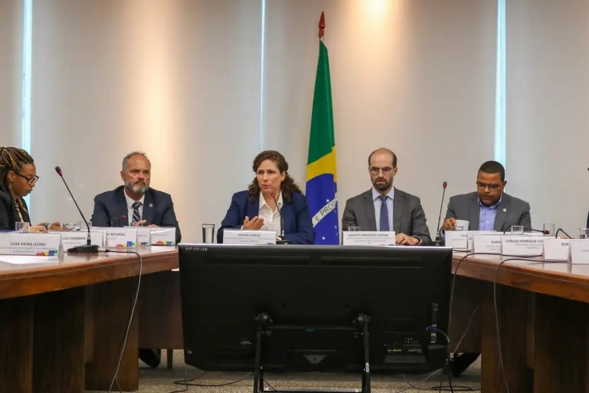 CNU: governo detalha novo cronograma do 'Enem dos concursos' nesta quinta (4)