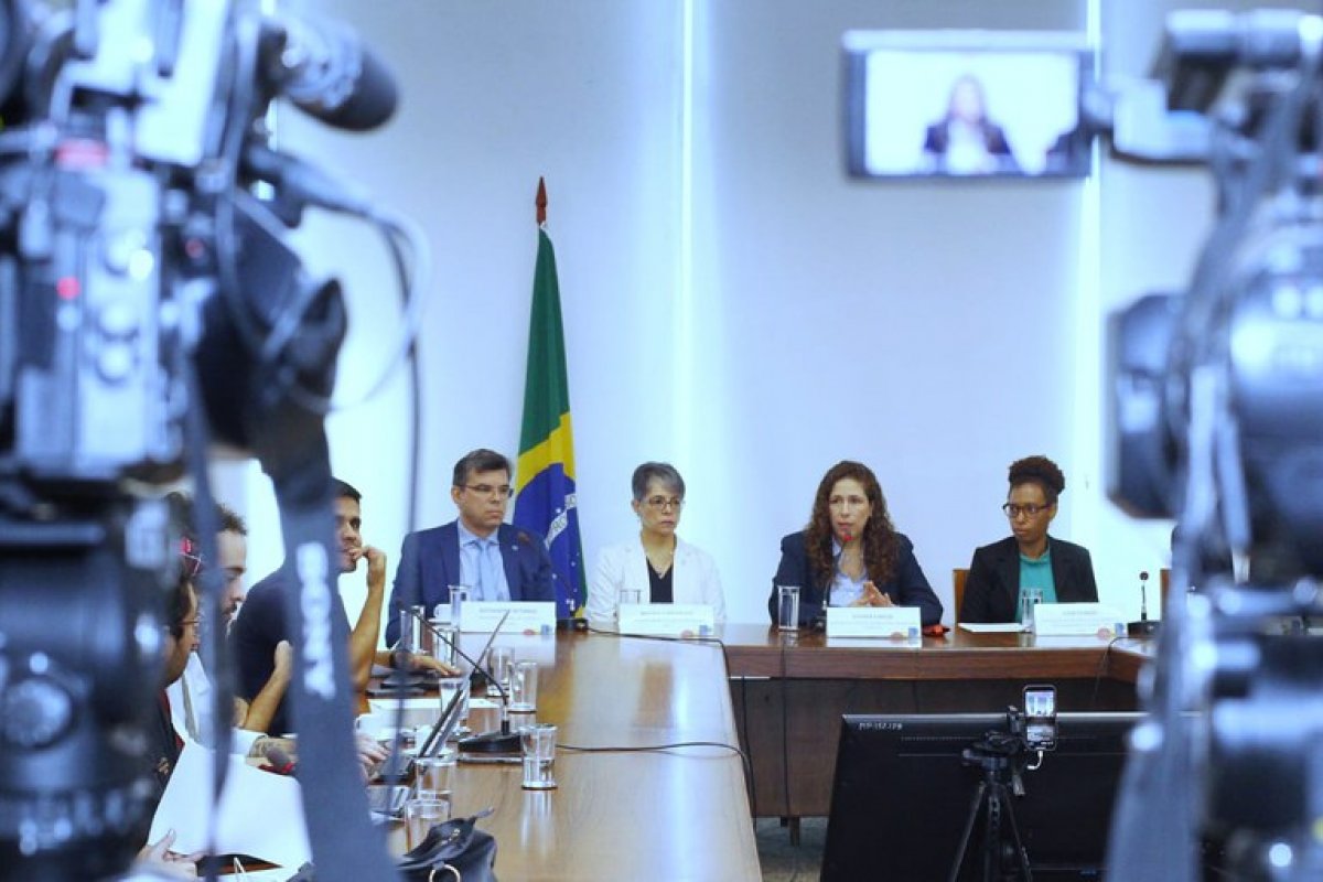 Governo altera edital do CNU; veja novas regras e calendário do 'Enem dos Concursos'