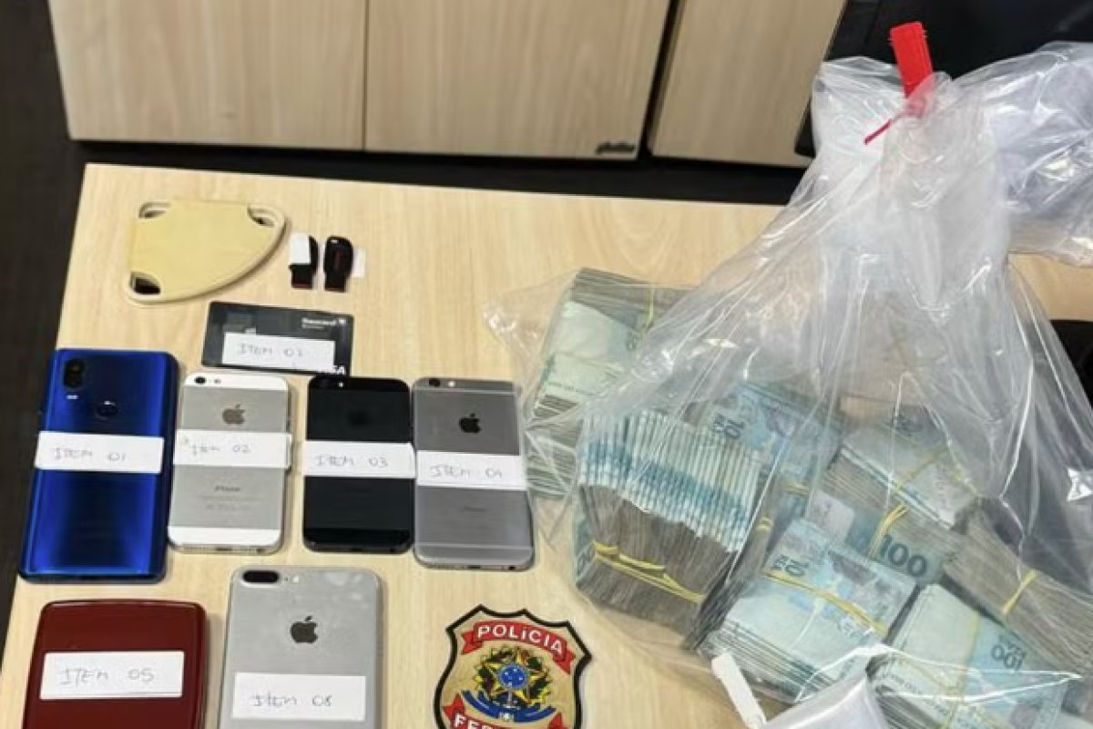 PF apreende cerca de R$ 200 mil com ex-prefeito de Caxias 