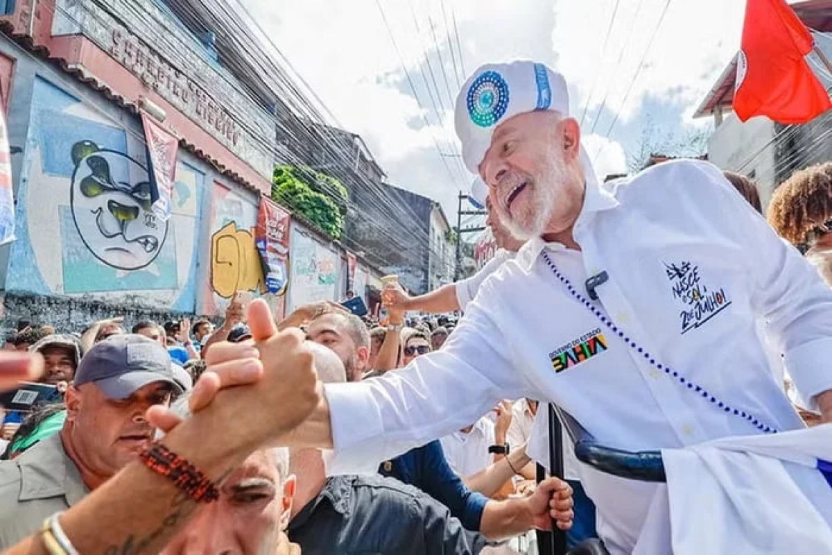 Lula quer celebrar Independência em 2 datas e chama de “conchavão”  