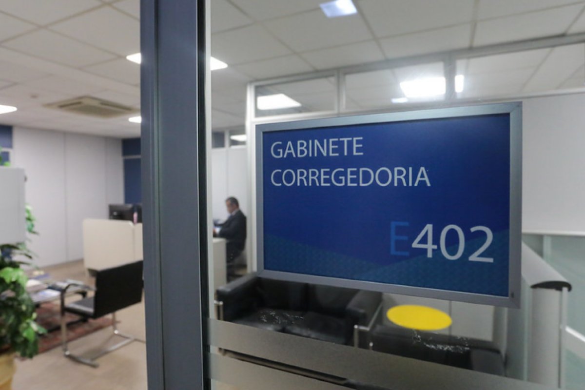 Corregedor nacional abre reclamação disciplinar contra desembargador do TJPR