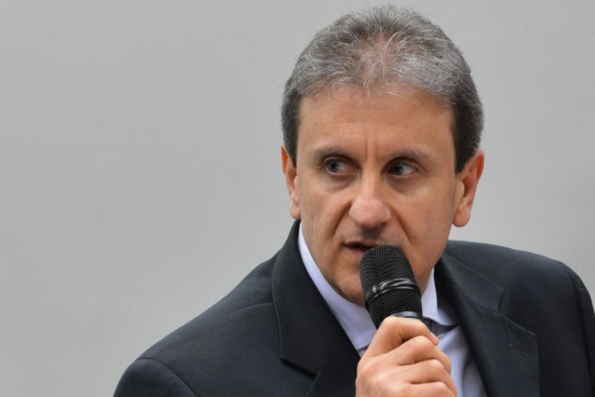 Juiz concede ao doleiro Alberto Youssef acesso a grampo em sua cela 