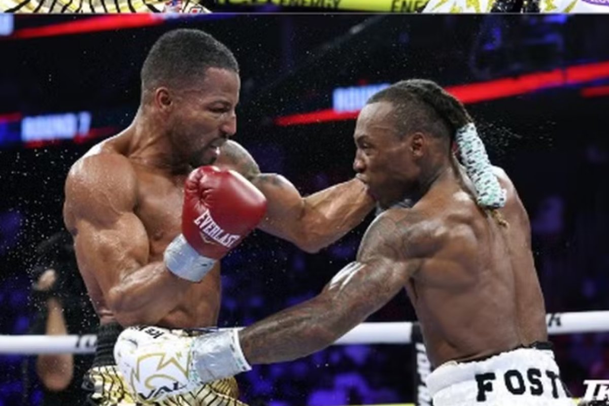 Baiano Robson Conceição vence americano e é campeão mundial de boxe 