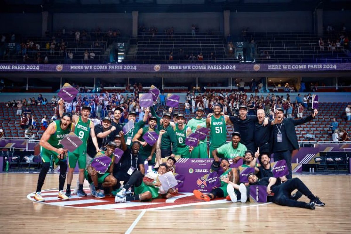 Basquete: Brasil vence a Letônia e garante vaga nos Jogos Olímpicos 
