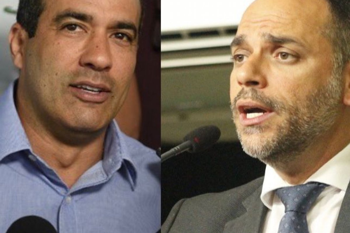 Augusto Vasconcelos cobra de Bruno Reis melhores condições de trabalho para taxistas 
