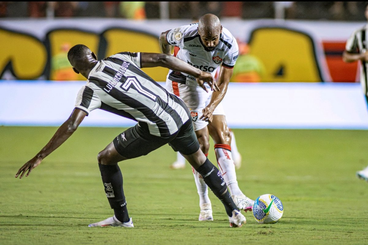Vitória perde para o Botafogo no Barradão e segue perto da zona de rebaixamento 