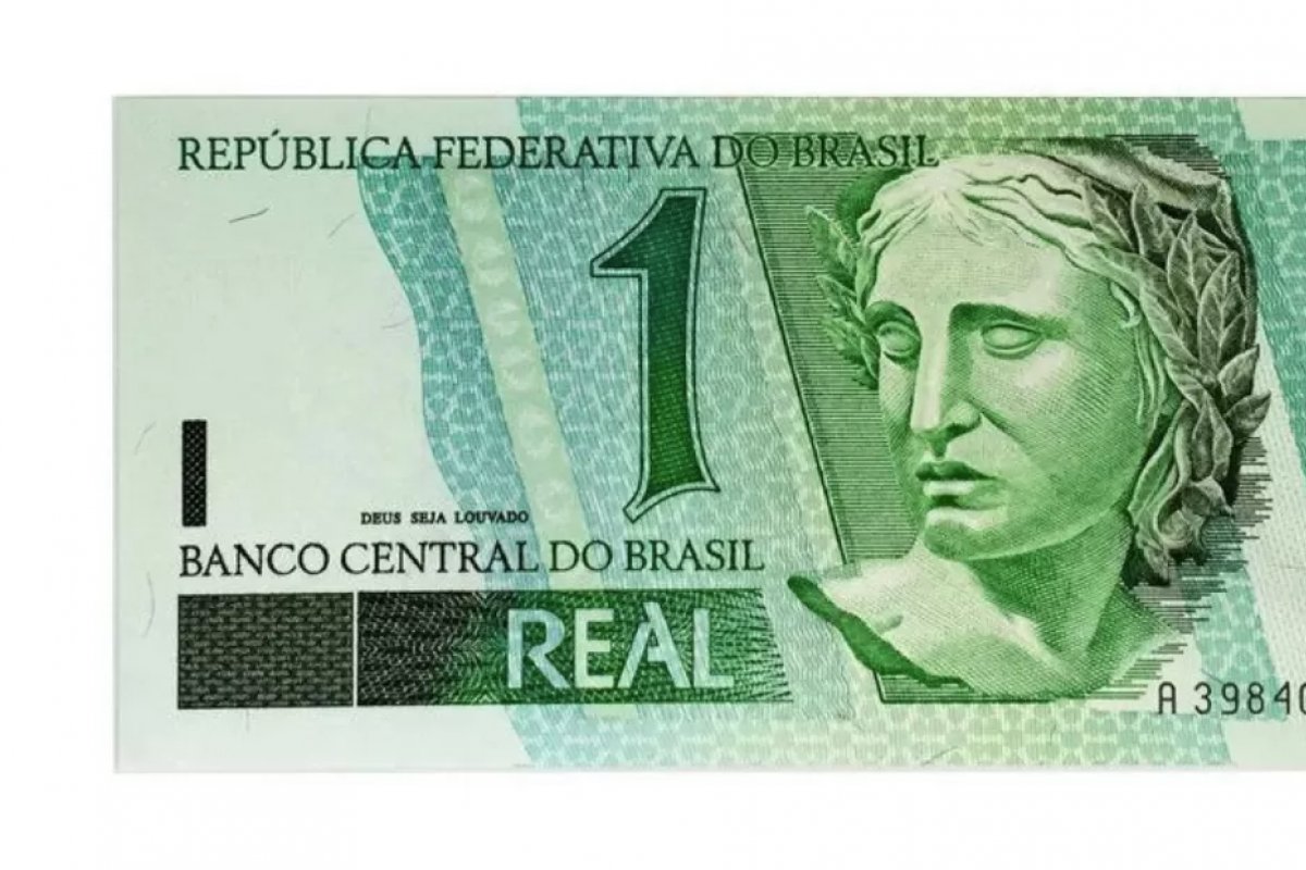Banco Central determina retirada de circulação das cédulas da primeira família do real