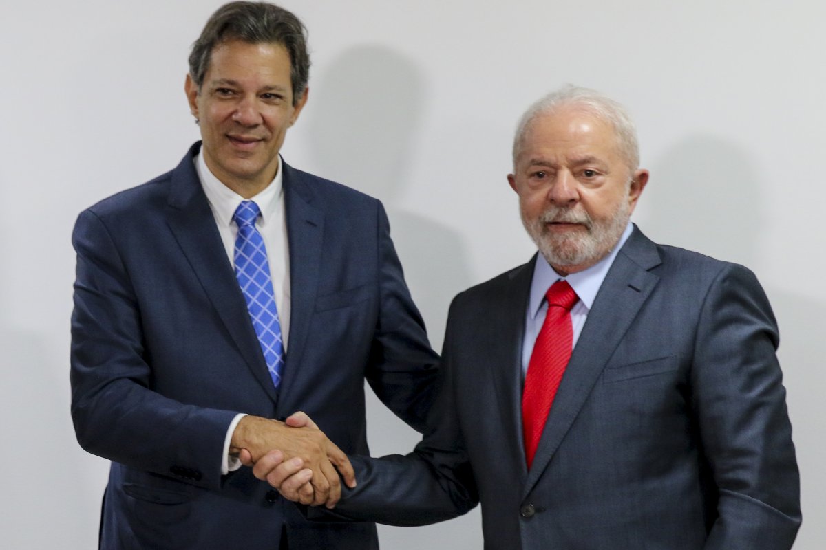 "Digo todos os dias para o Haddad que as coisas vão dar certo", diz Lula sobre economia no Brasil