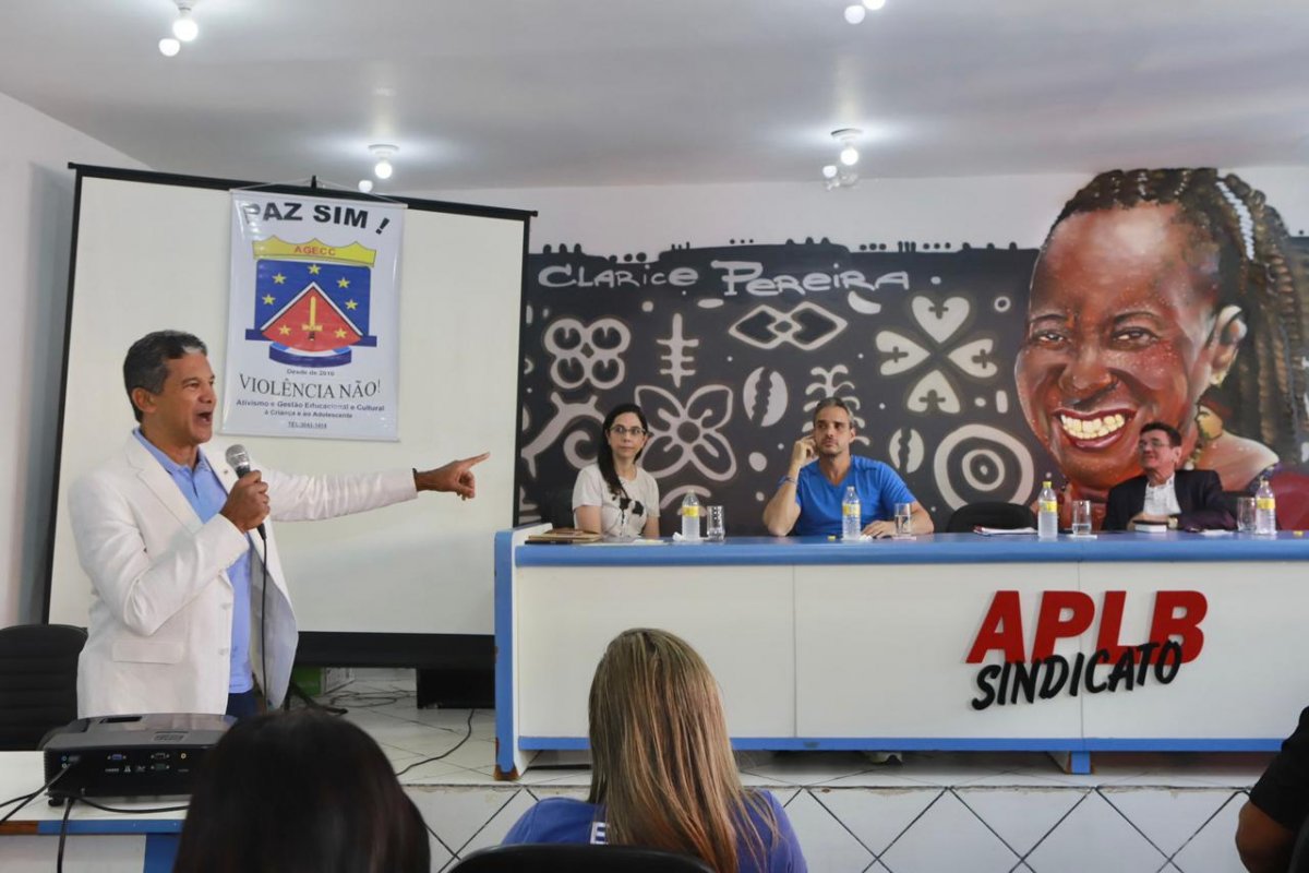 Fórum Baiano de Ativismo e Gestão Educacional discute o ECA 