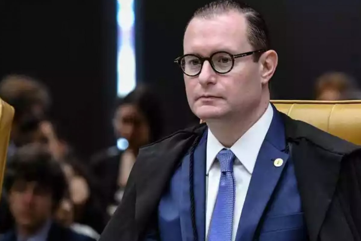 Justiça condena empresário acusado por ofensas a Zanin 
