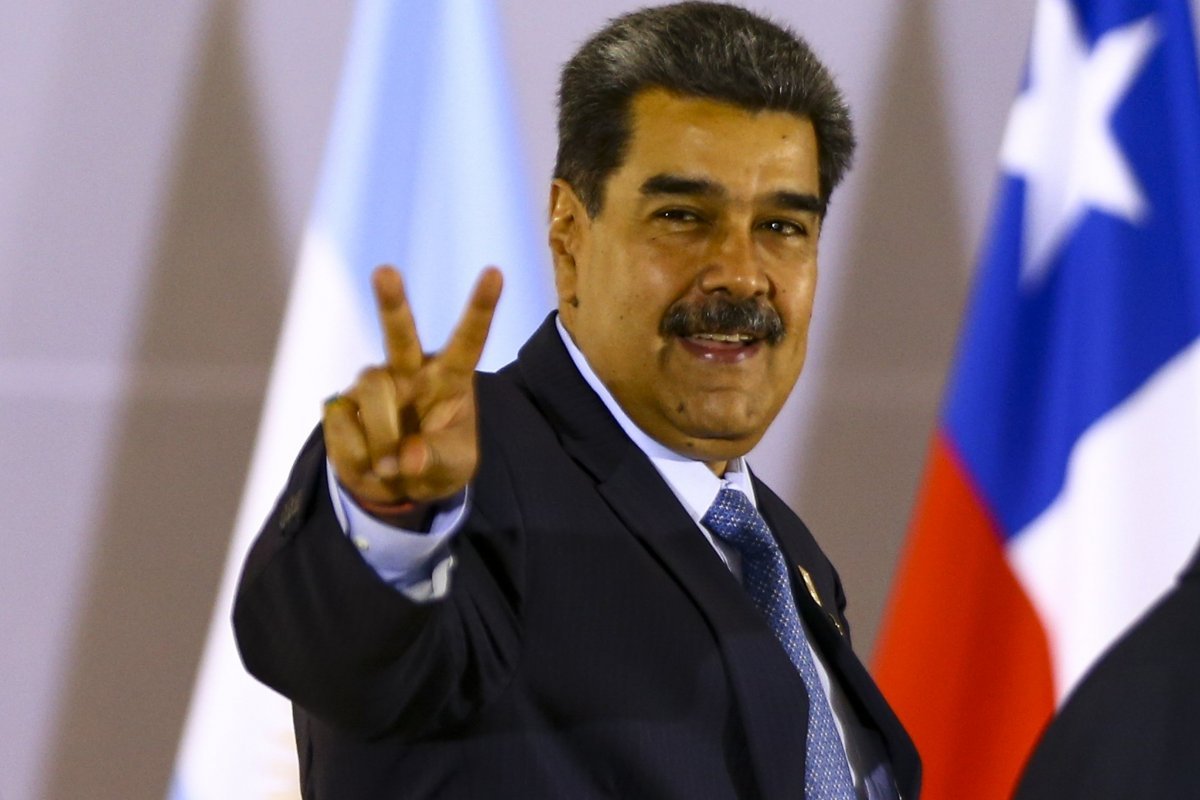 Governo Maduro expulsa embaixadores e diplomatas de 7 países que discordaram dos resultados das eleições