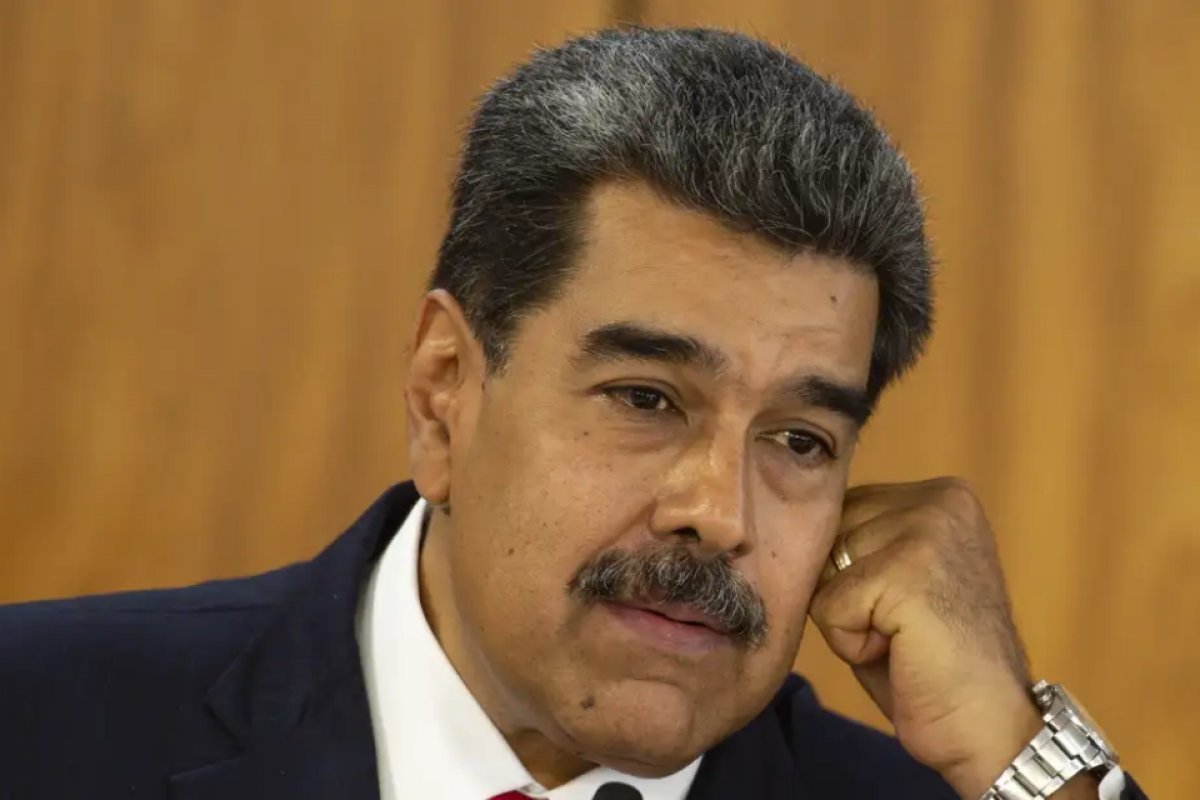 Órgão que anunciou vitória de Maduro tem histórico de manobras contra oposição