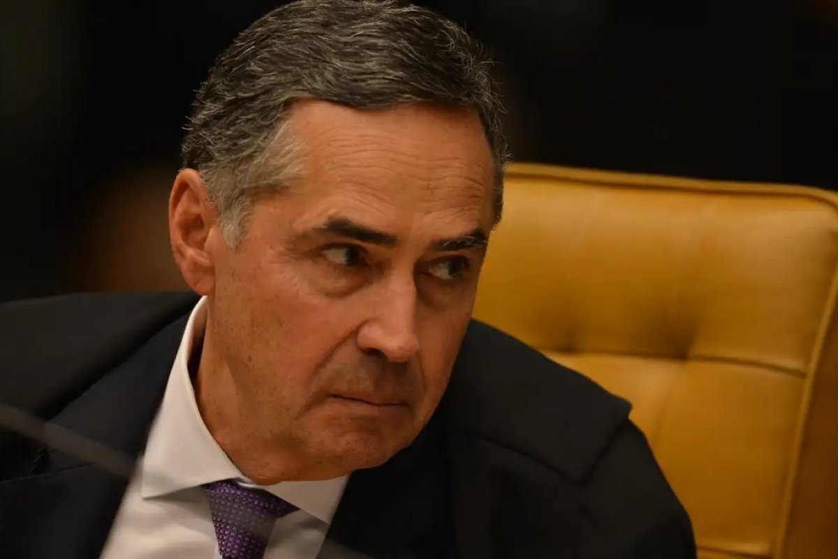 Barroso se diz mártir do direito por ter trocado Paris por Acre e Rondônia