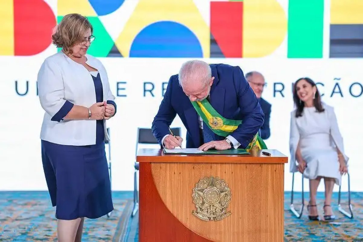 Ministra das mulheres sobre falas de Lula: “piadinha, nem de presidente”