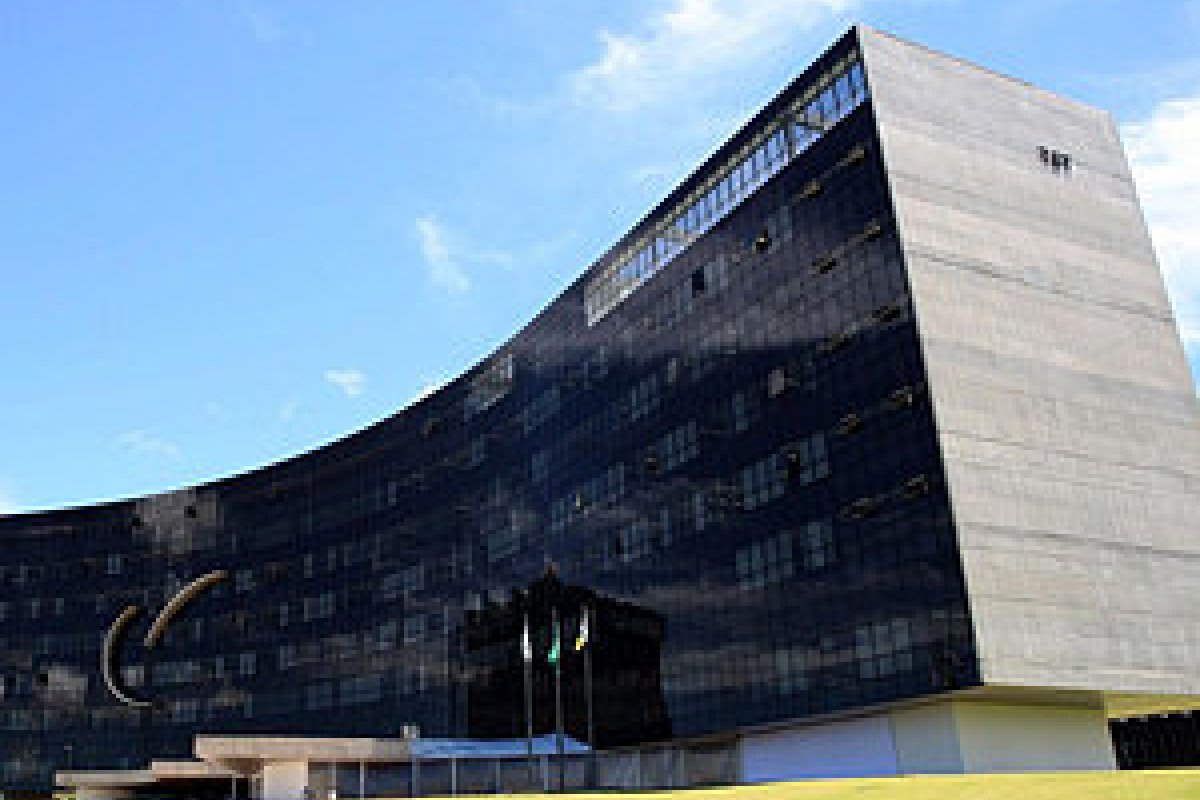 TST diz que não preencher cota de trabalhadores com deficiência é discriminação