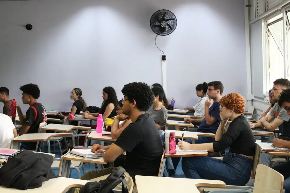 'Enem dos concursos': confira novo cronograma e como consultar o local de prova 
