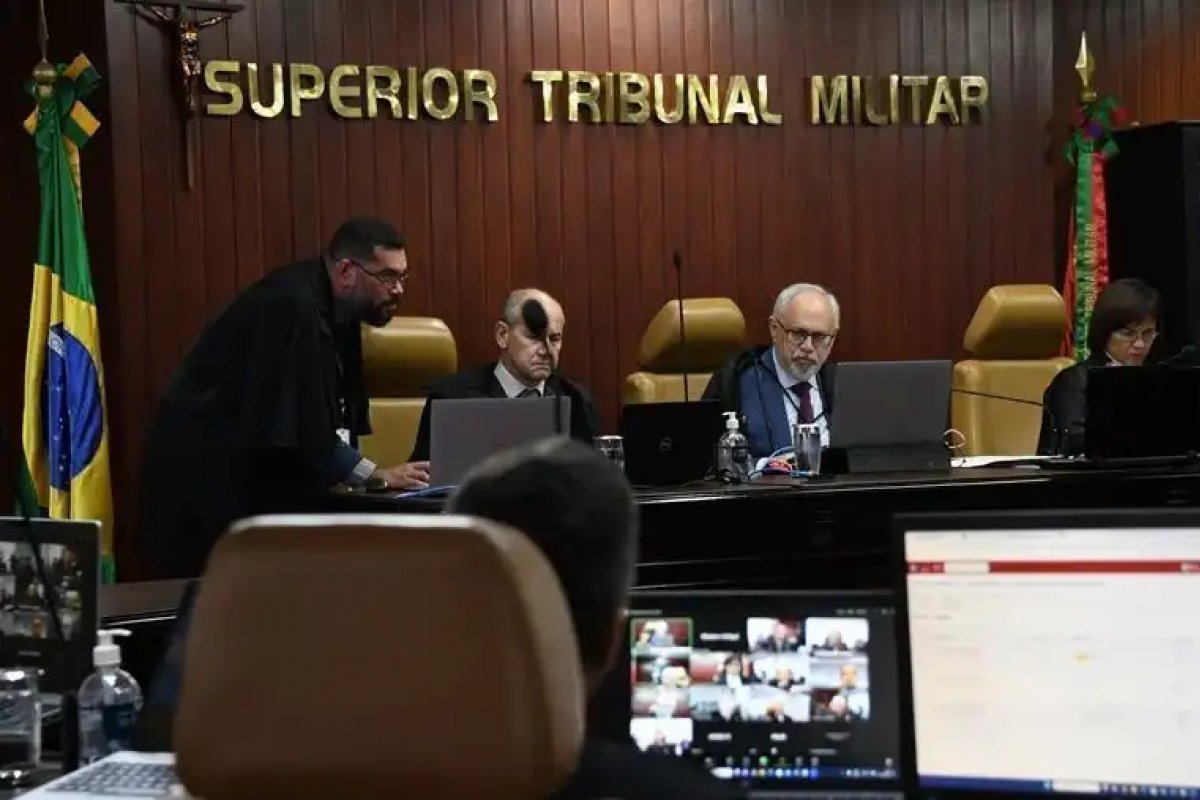 Mulher que se casou com sogro por pensão do Exército é condenada pelo STM 