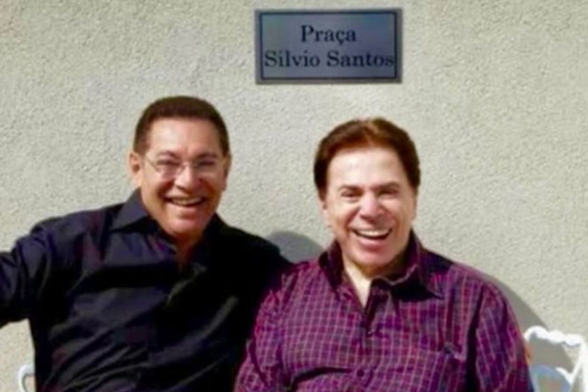 Cabeleireiro há mais de 40 anos de Silvio Santos, Jassa mostra homenagem que fez para o apresentador! 