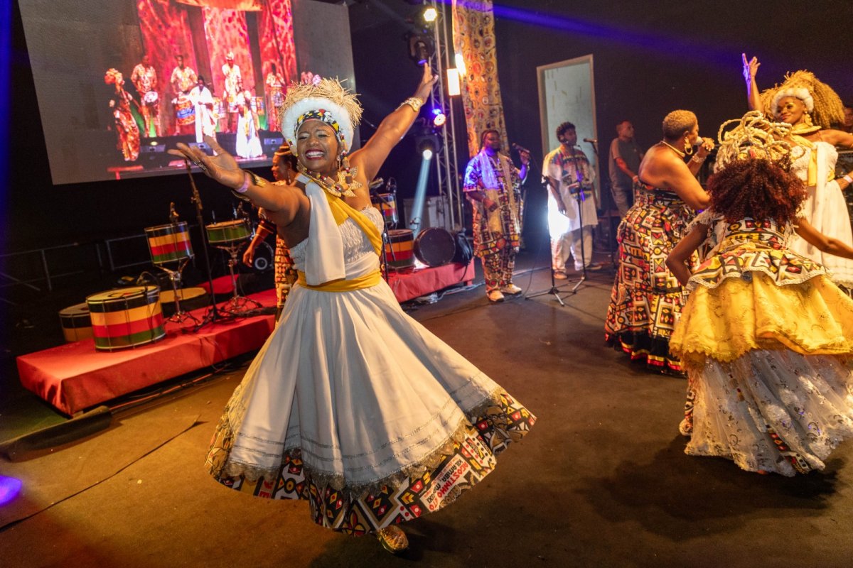 Ilê Aiyê é destaque em festival musical de Belém! 