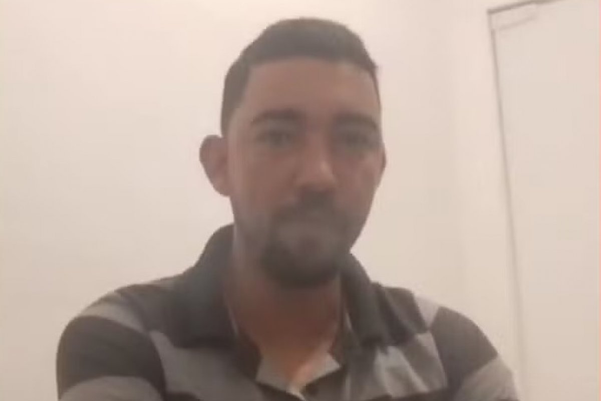 Homem encontra R$ 2.400 em caixa eletrônico e faz devolução ao dono