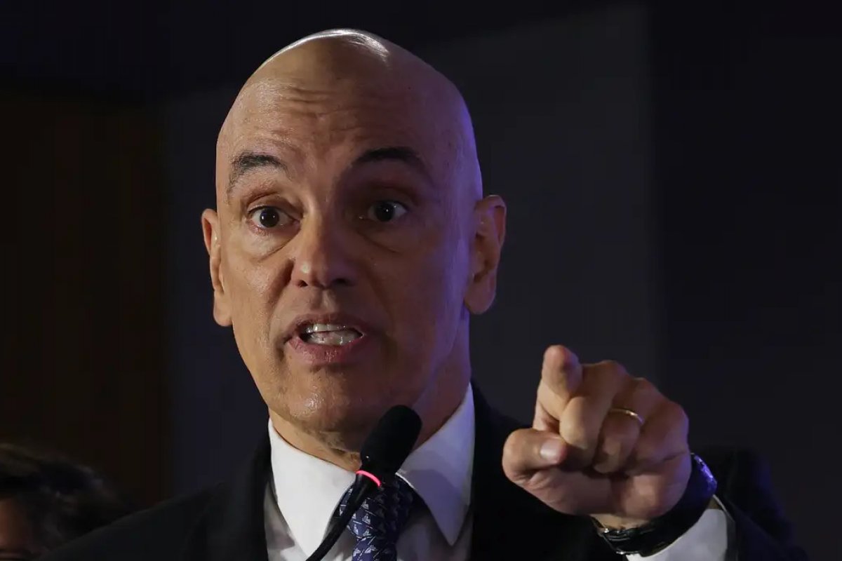 Ex-chefe da assessoria de Combate à Desinformação nega ter vazado mensagens com Moraes